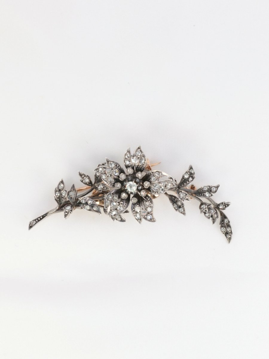 Broche ancienne trembleuse en or, argent et diamants - Castafiore