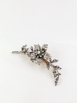 Broche ancienne trembleuse en or, argent et diamants - Castafiore