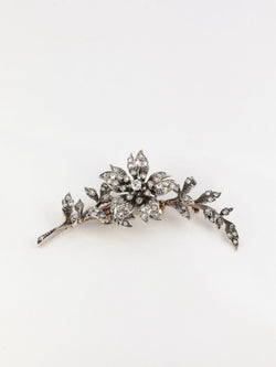Broche ancienne trembleuse en or, argent et diamants - Castafiore