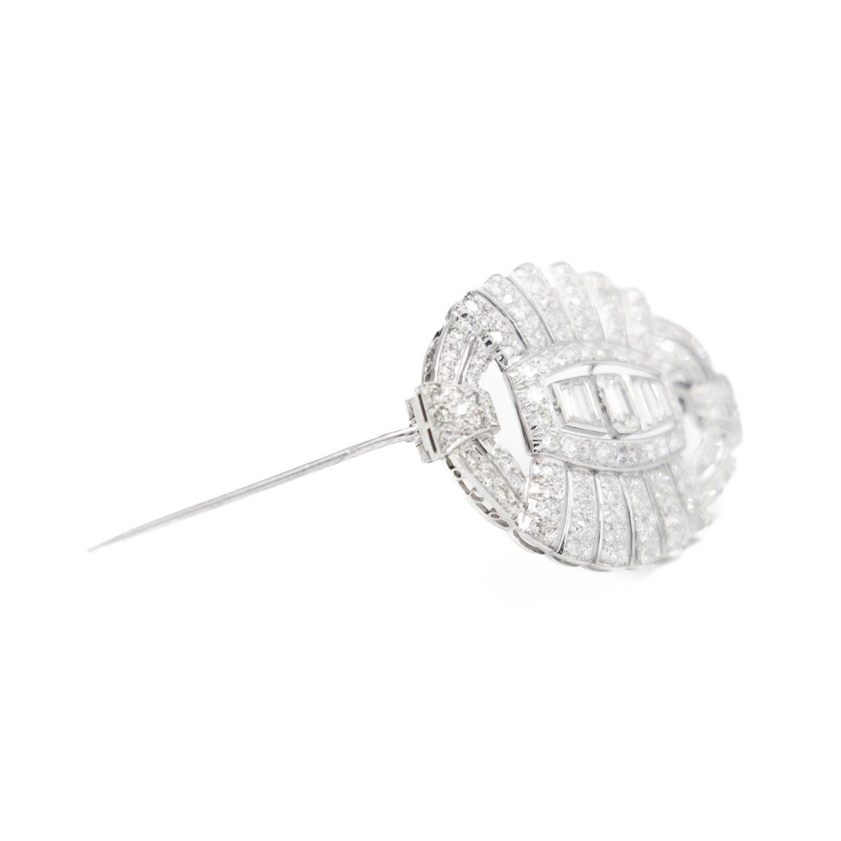 Broche Art déco en or blanc et diamant - Castafiore