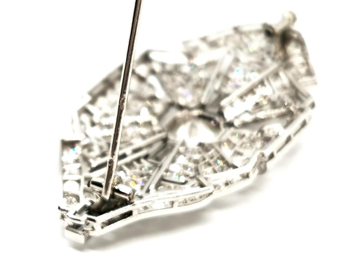 Broche Art-Déco - Or, Platine & diamants Broche Art-Déco - Or, Platine & diamants