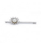 Broche Barrette fleur en or blanc, platine, perle et diamants - Castafiore