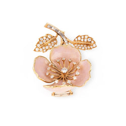 Broche BOUCHERON "Eglantine" en or jaune, émail rose et diamants - Castafiore