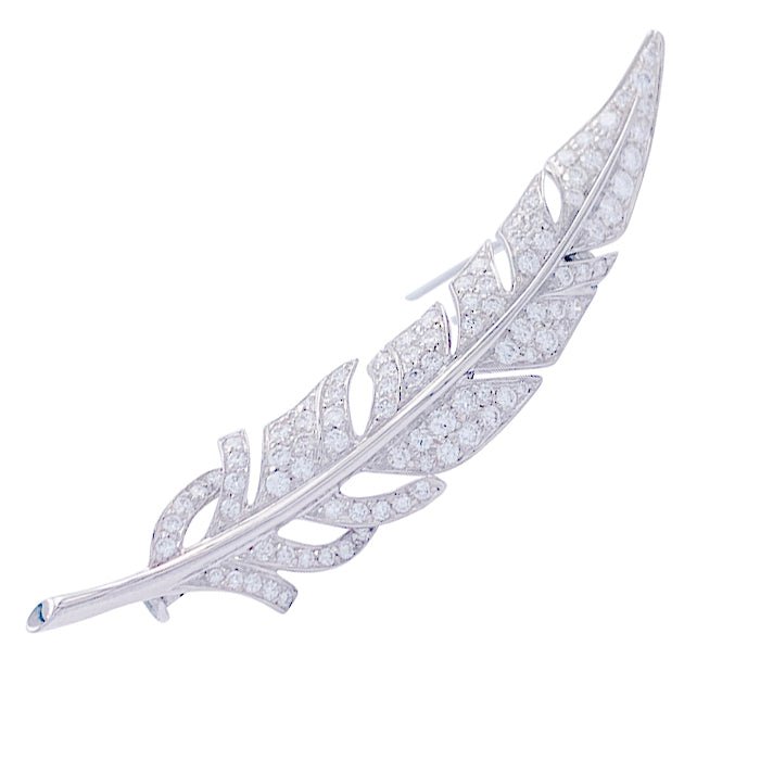 Broche CHAUMET "Plume" en or blanc et diamants - Castafiore