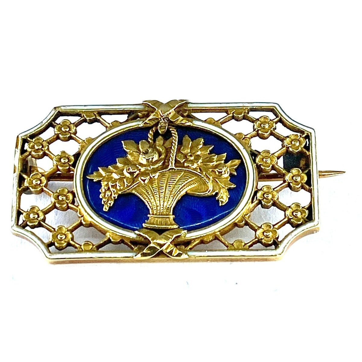 Broche en or 18 carats : panier fleuri , émail bleu et blanc.Napoléon III. - Castafiore