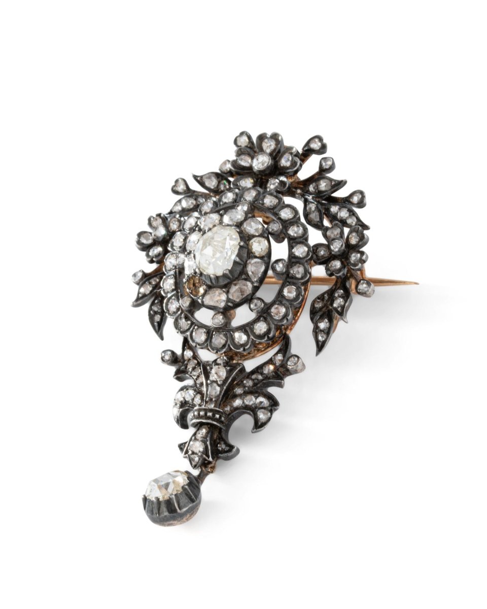 Broche en or jaune, argent et diamants Fin XIX - Castafiore