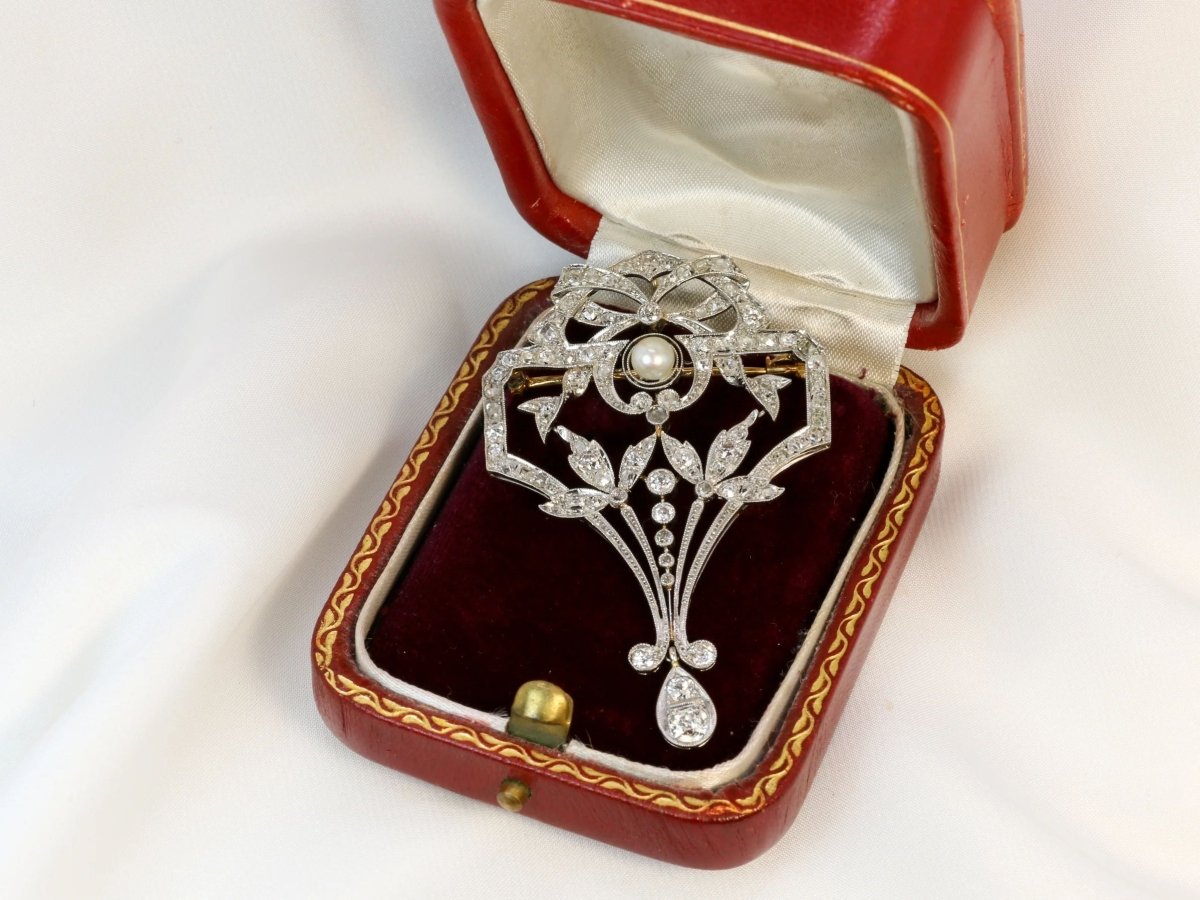 Broche Pendentif Belle Epoque en or, platine, perle et diamants - Castafiore