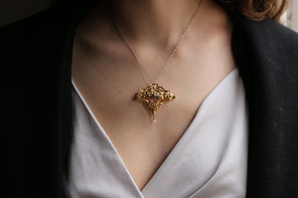 Broche - Pendentif en or jaune et platine et en perle - Castafiore
