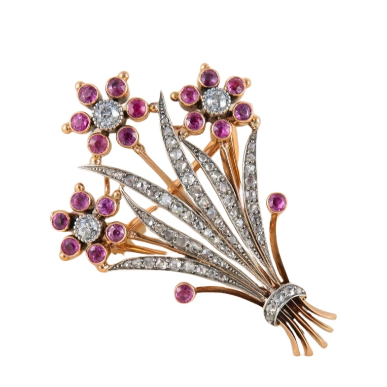 Broche Pendentif Fleur Belle Epoque en Or, Argent, Diamants et Rubis - Castafiore