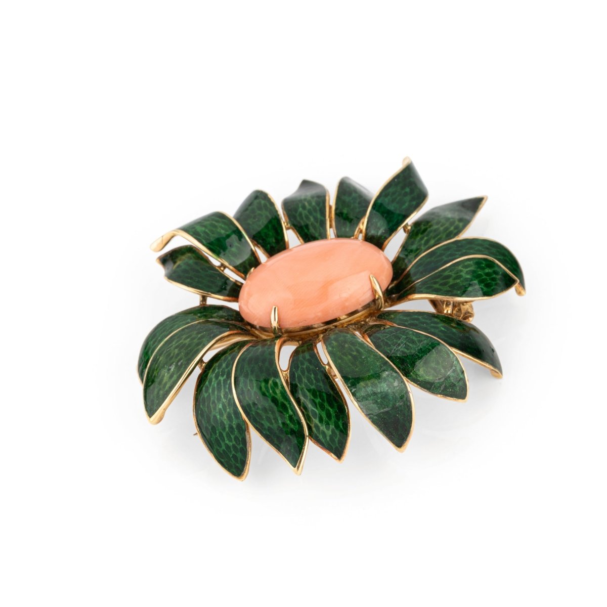 Broche VAN CLEEF & ARPELS en or jaune, émail vert et corail - Castafiore