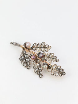Broche victorienne feuille en or, argent diamants et perles fines - circa 1880 - Castafiore
