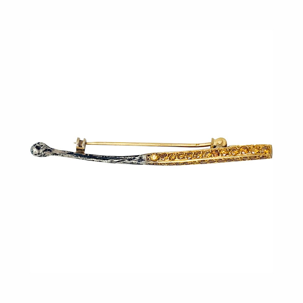 Broche Yuri Kuper, "Allumette", en or, argent et diamants - Castafiore