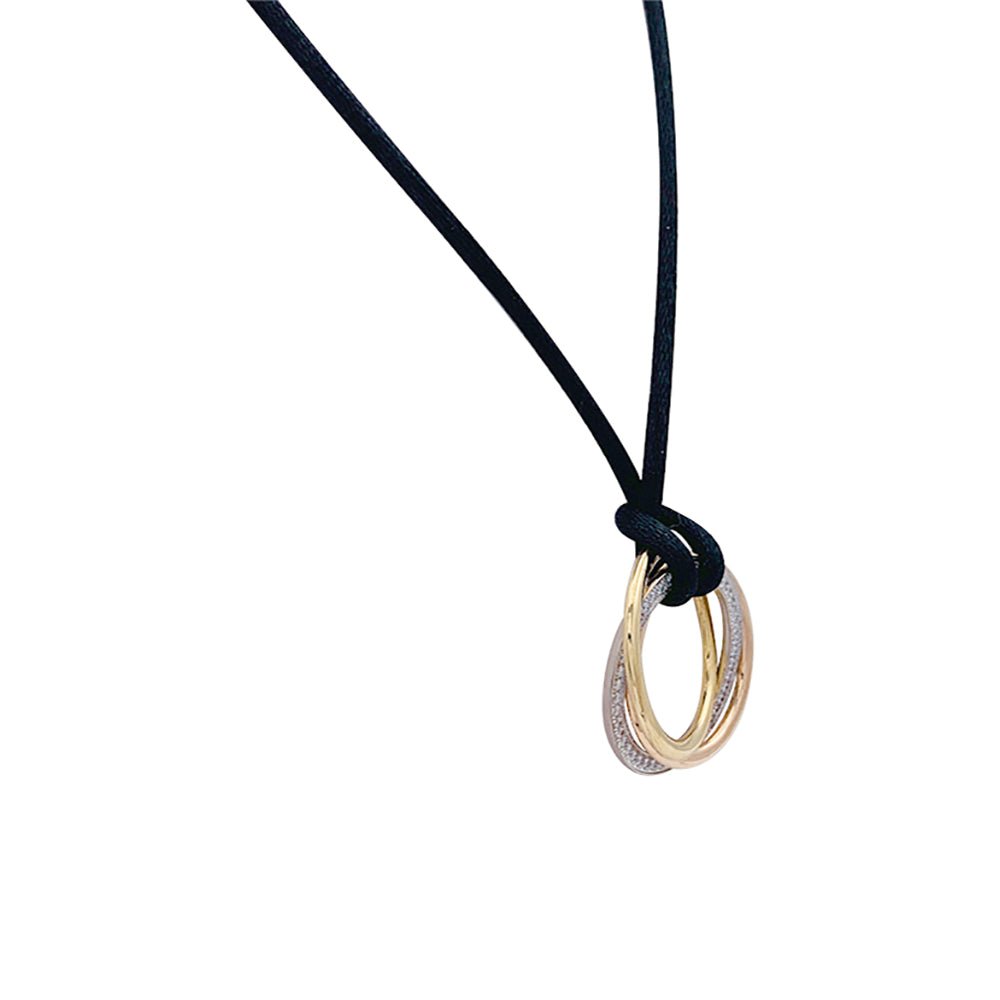 Collier Cartier, "Trinity", trois ors, diamants - Castafiore