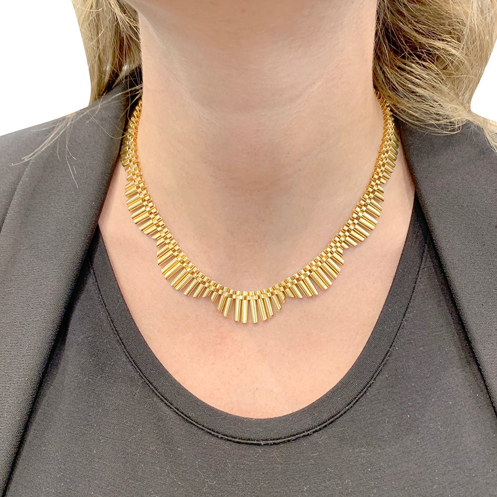 Collier Collerette en or jaune années 1950 or rose. - Castafiore