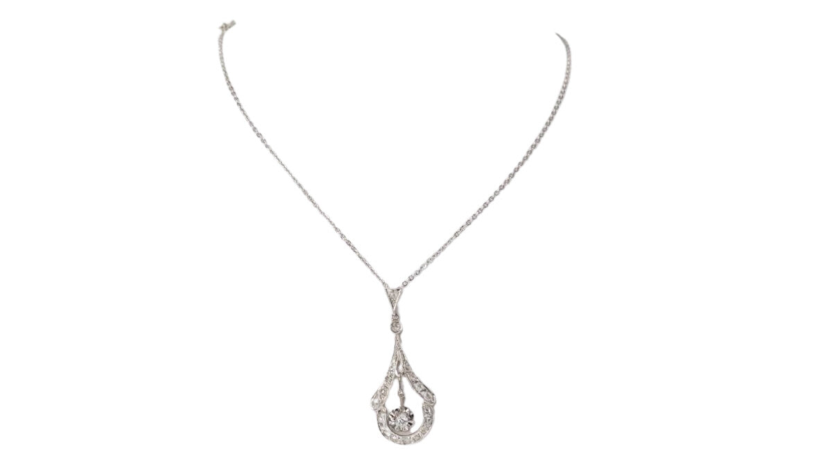 Collier des années 30 en or blanc, platine et diamants - Castafiore