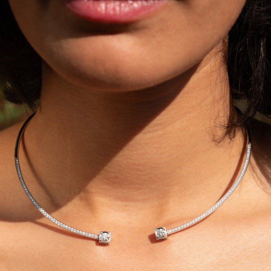 Collier DINH VAN "FLEX Le Cube" en or blanc et diamant - Castafiore