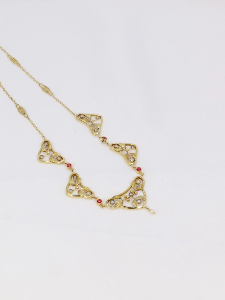 Collier draperie Art Nouveau en or jaune, perles fines et pierres roses - Castafiore