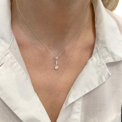 Collier en or blanc, diamants - Castafiore