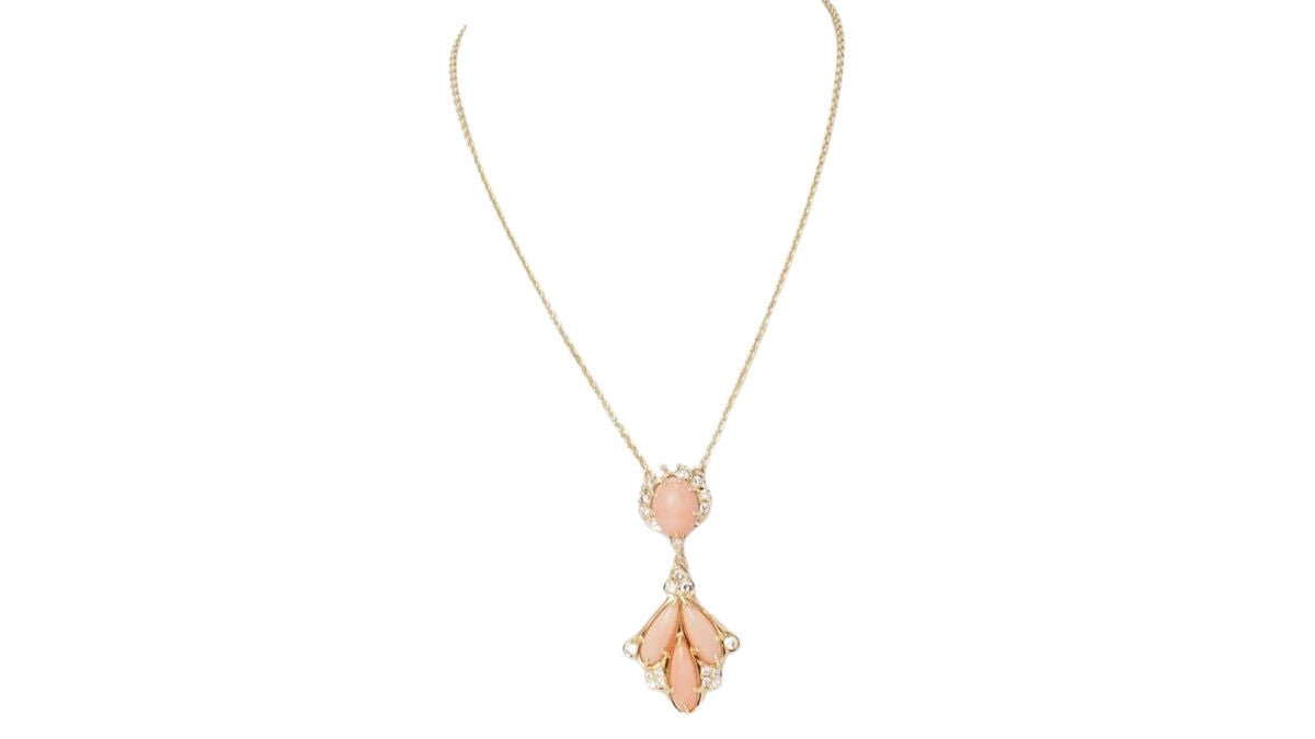 Collier en or jaune, cabochons de corail et diamants - Castafiore