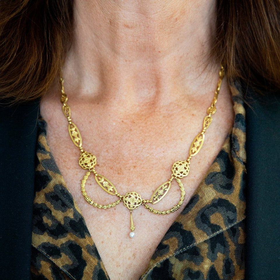 Collier en or jaune filigrané et perles - Castafiore