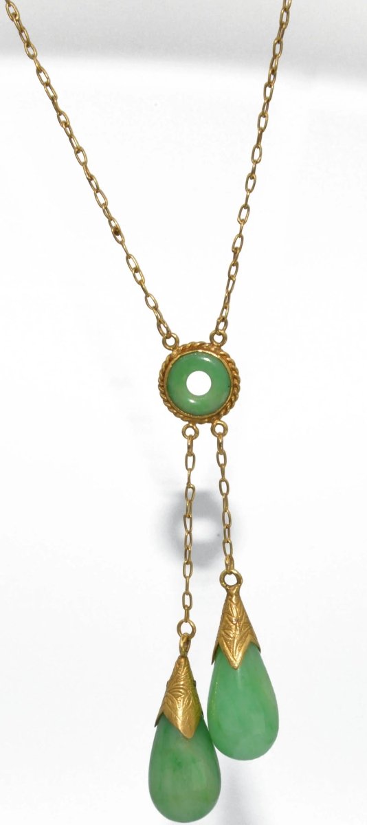 Collier en or jaune négligé en pampille de jade - Castafiore