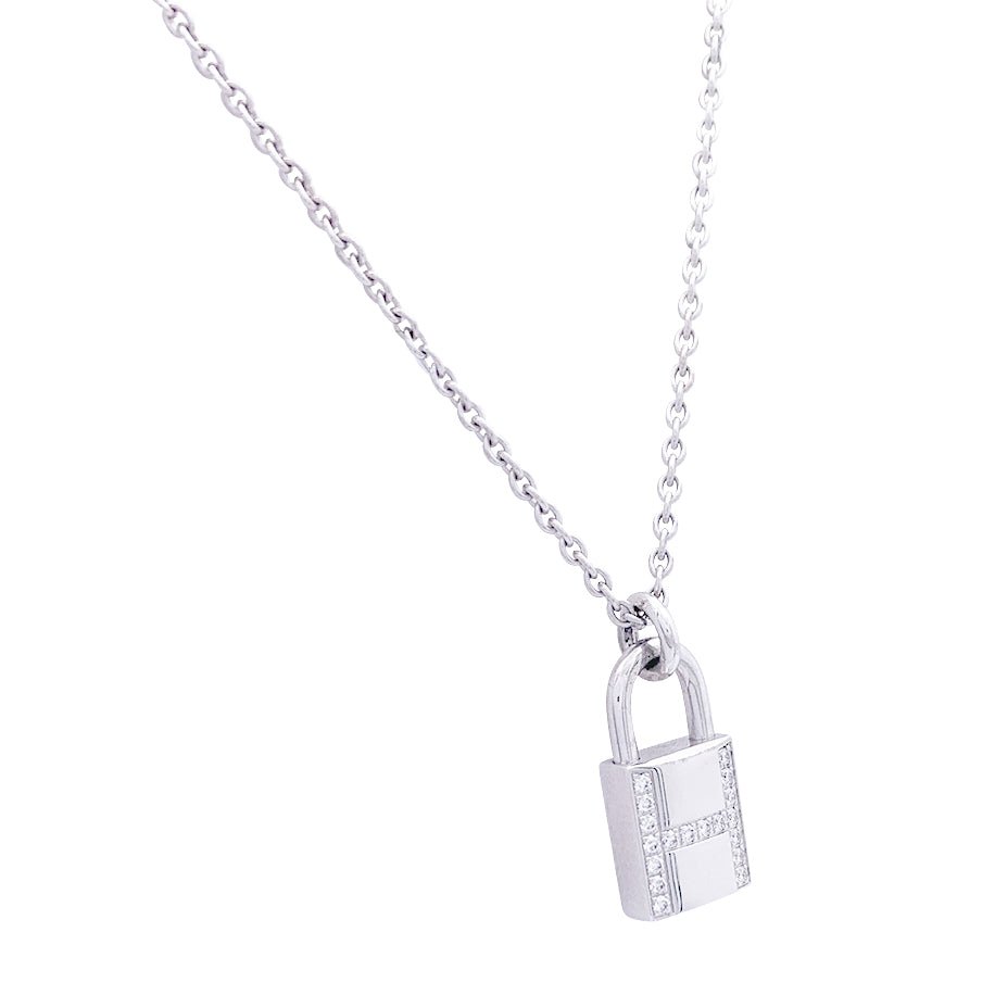 Amulette padlock necklace Hermès Silver in Metal - 40292054