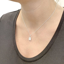 Collier HERMÈS "Kelly Cadenas" en or blanc et diamant - Castafiore