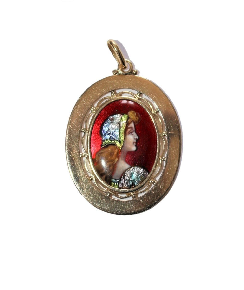 Collier Médaille en Pendentif en or jaune et en émail de Limoges - Castafiore