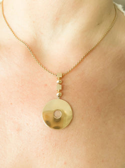 Collier or jaune de la maison Bvlgari modèle Lucia - Castafiore