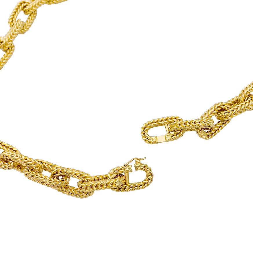 Collier or jaune, maille marine. - Castafiore