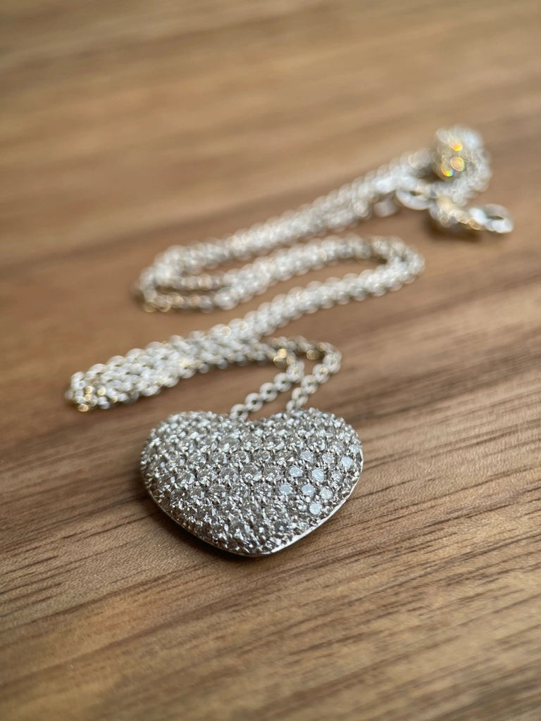 Collier Pendentif coeur en or blanc et diamants - Castafiore