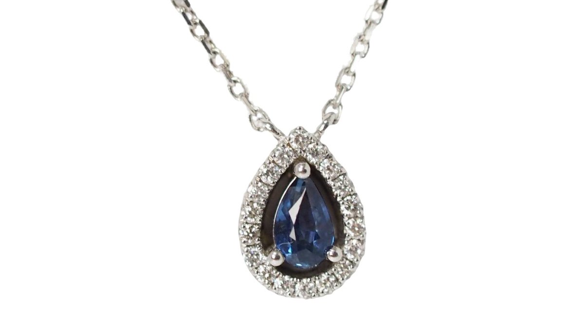 Collier pendentif en or blanc, saphir et diamants - Castafiore
