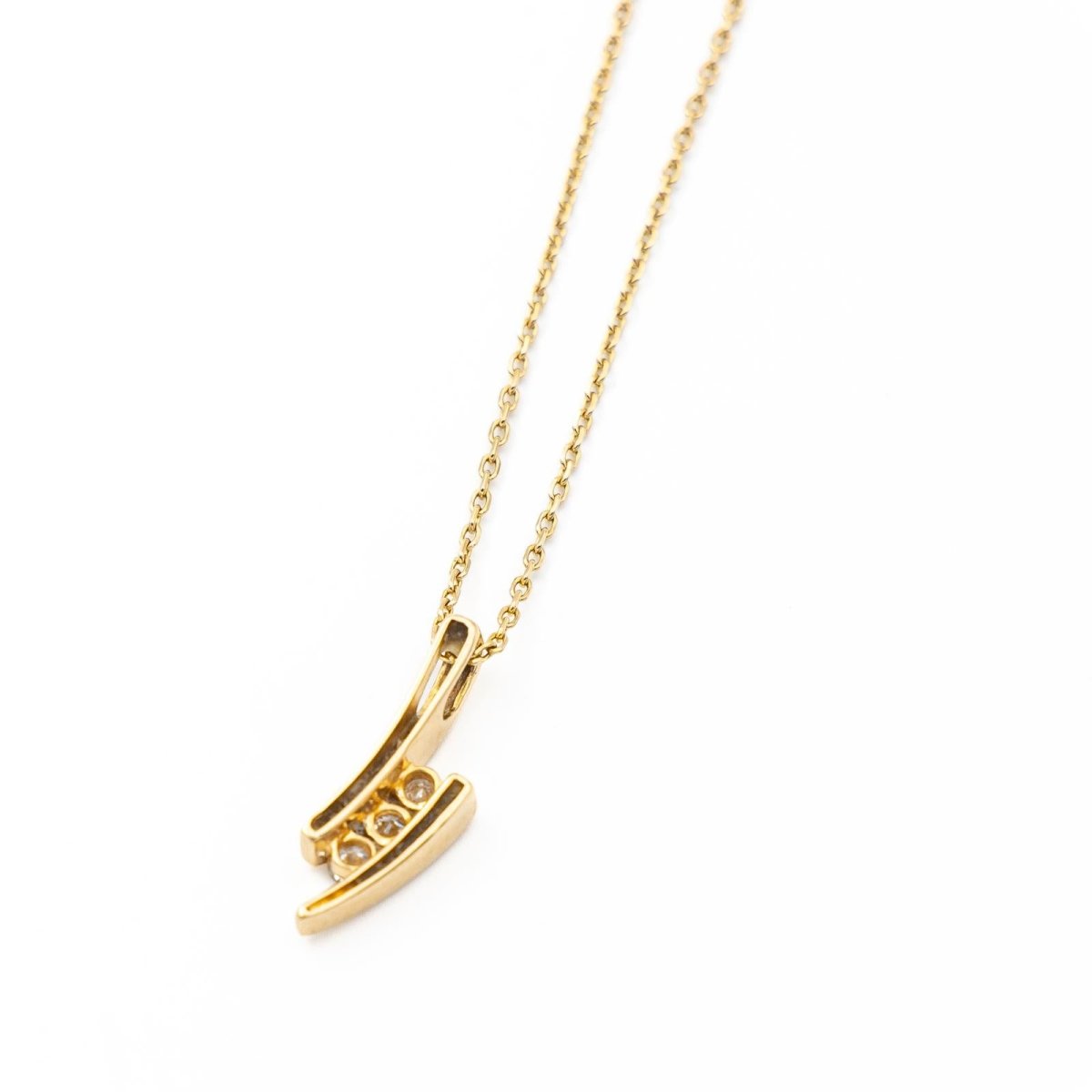 Collier Pendentif en or jaune et diamants - Castafiore