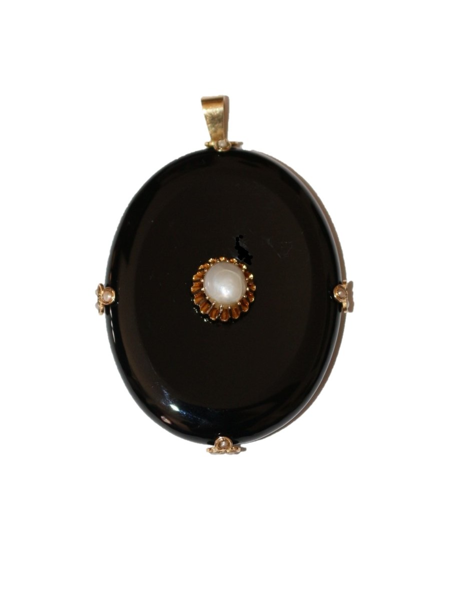 Collier Pendentif en or jaune et en onyx et perles - Castafiore