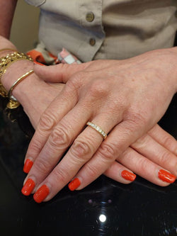 Demi alliance diamants en or - Castafiore