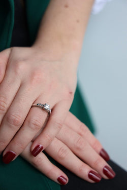 Mauboussin Bague Solitaire Courtisane Or blanc Diamant - Castafiore