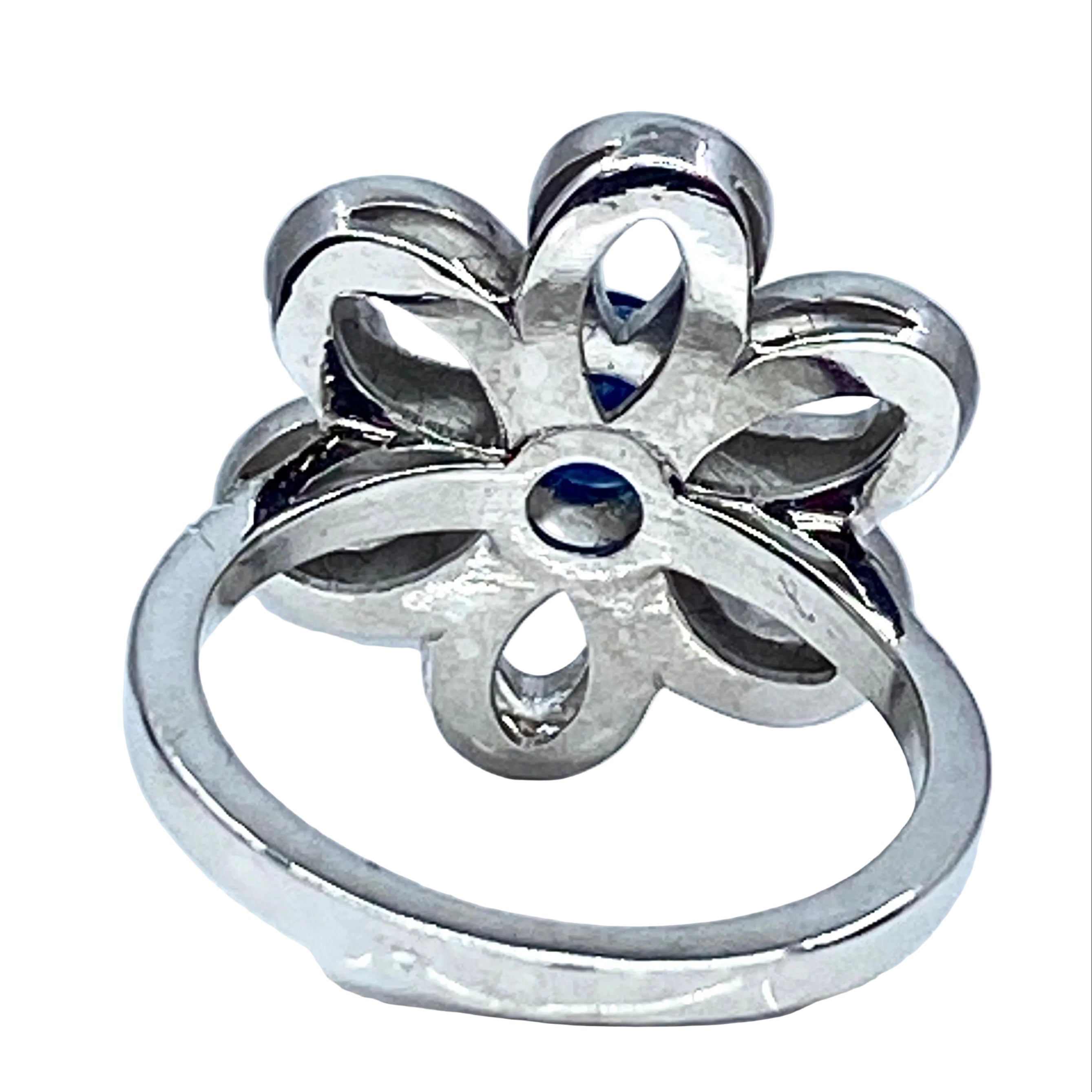 Ring Marguerite in white gold, sapphire and diamonds