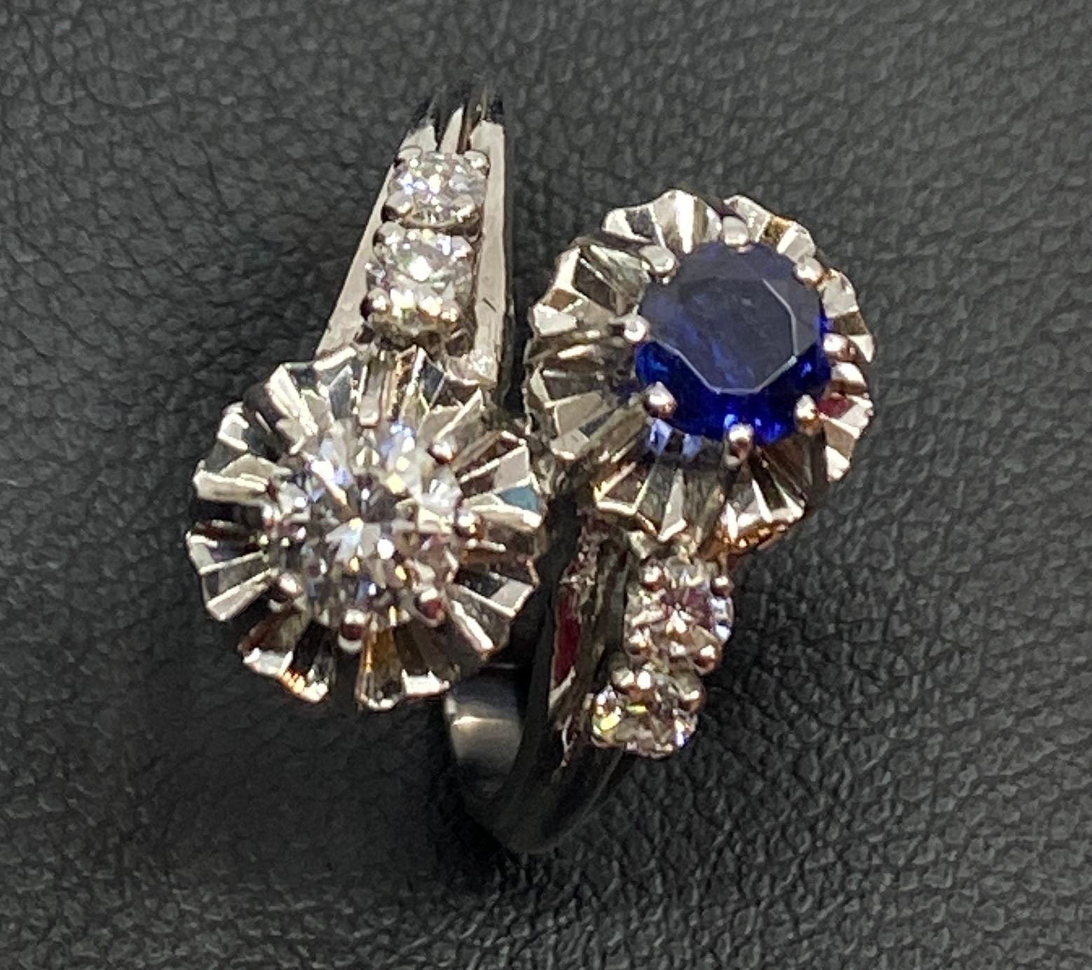 Bague en or 18 carats, toi et moi en diamants et Saphir