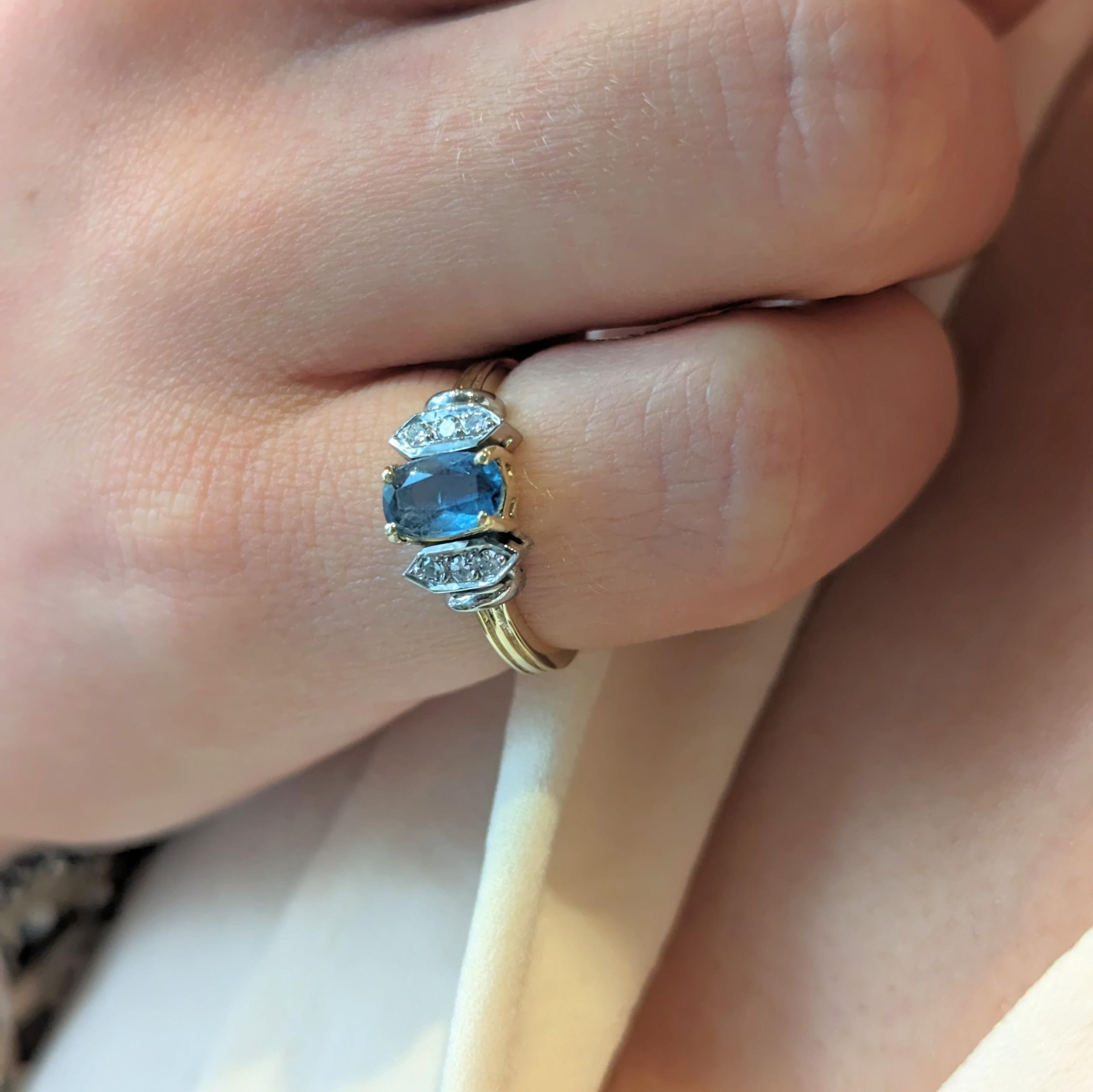 Bague 2 ors diamants et Aigue-marine