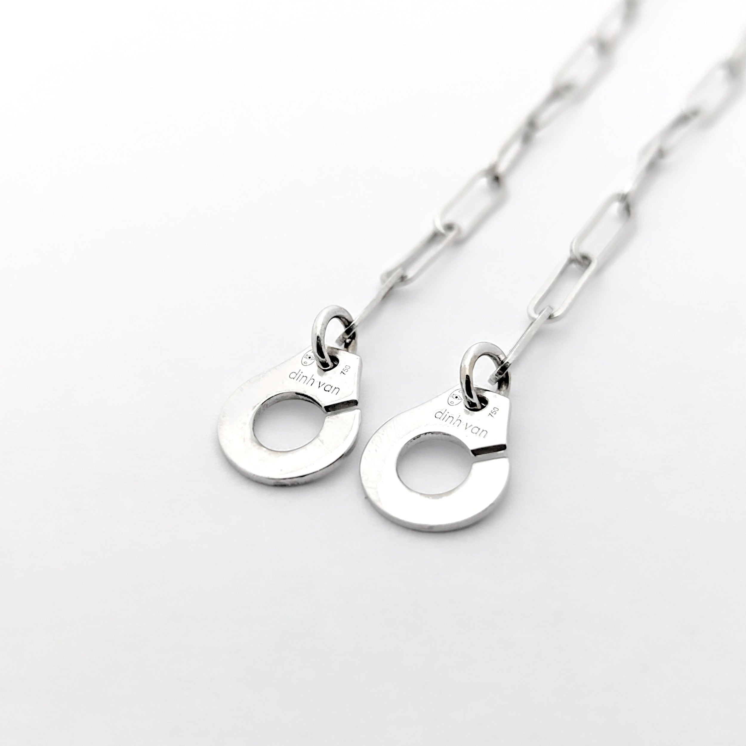 Bracelet Dinh Van Menottes R10 or blanc