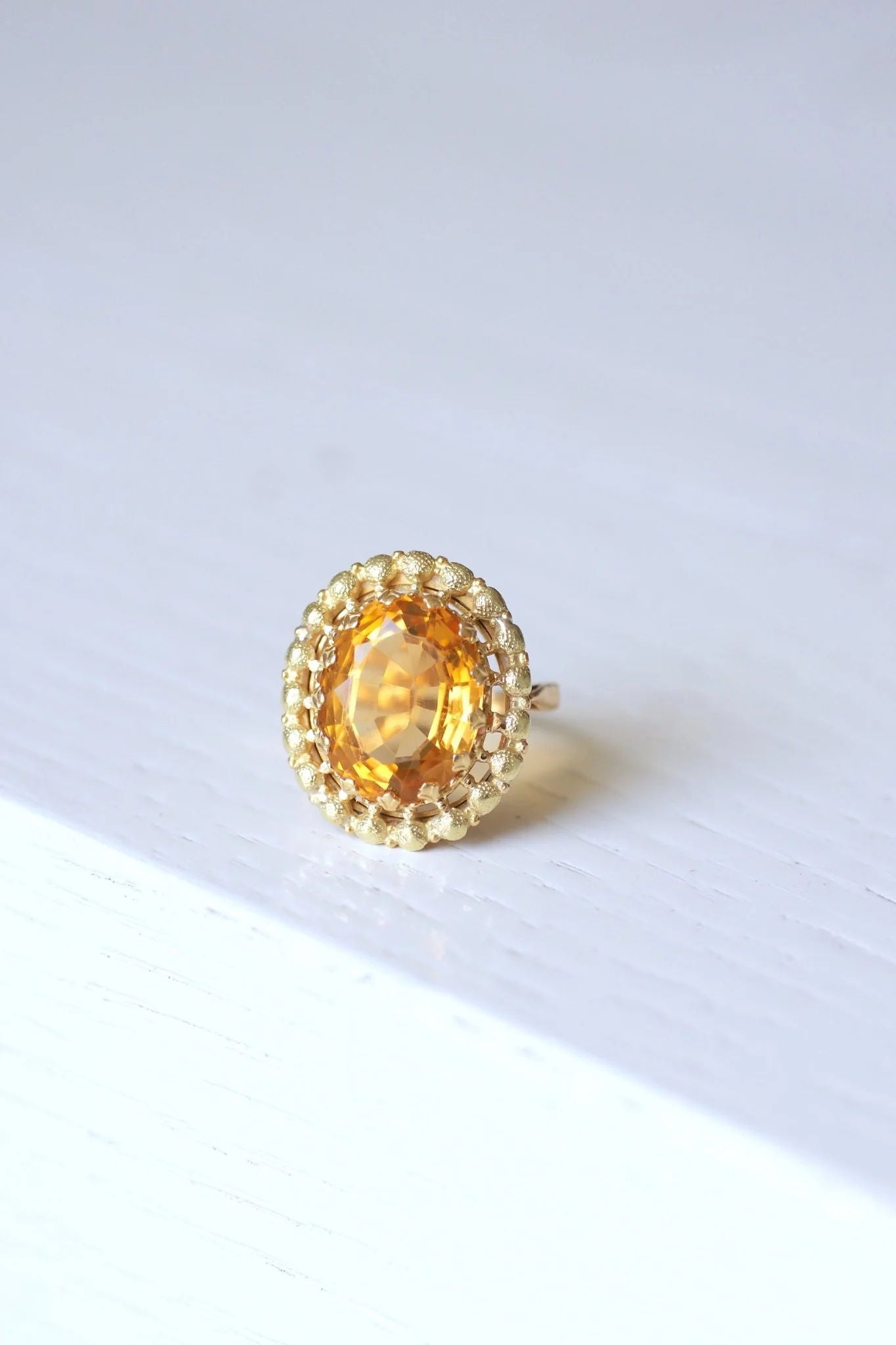 Old citrine cocktail ring in 18Kt yellow and green gold