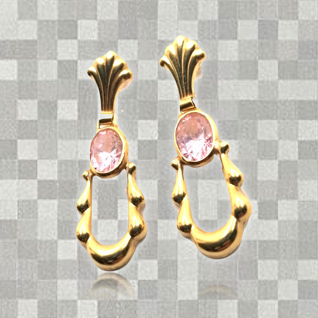 Paire de boucles d'oreilles vintage