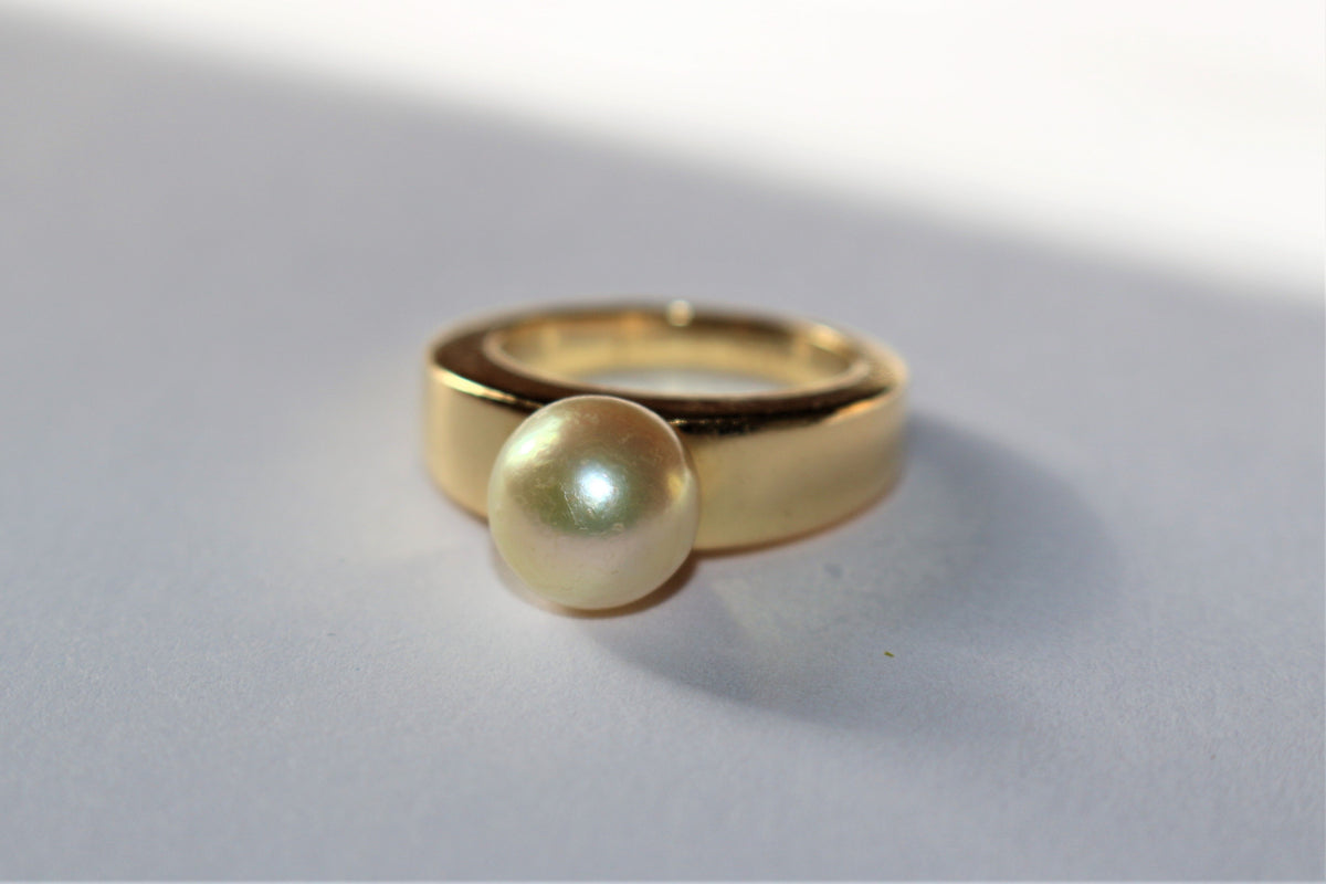 OJ Perrin pearl ring