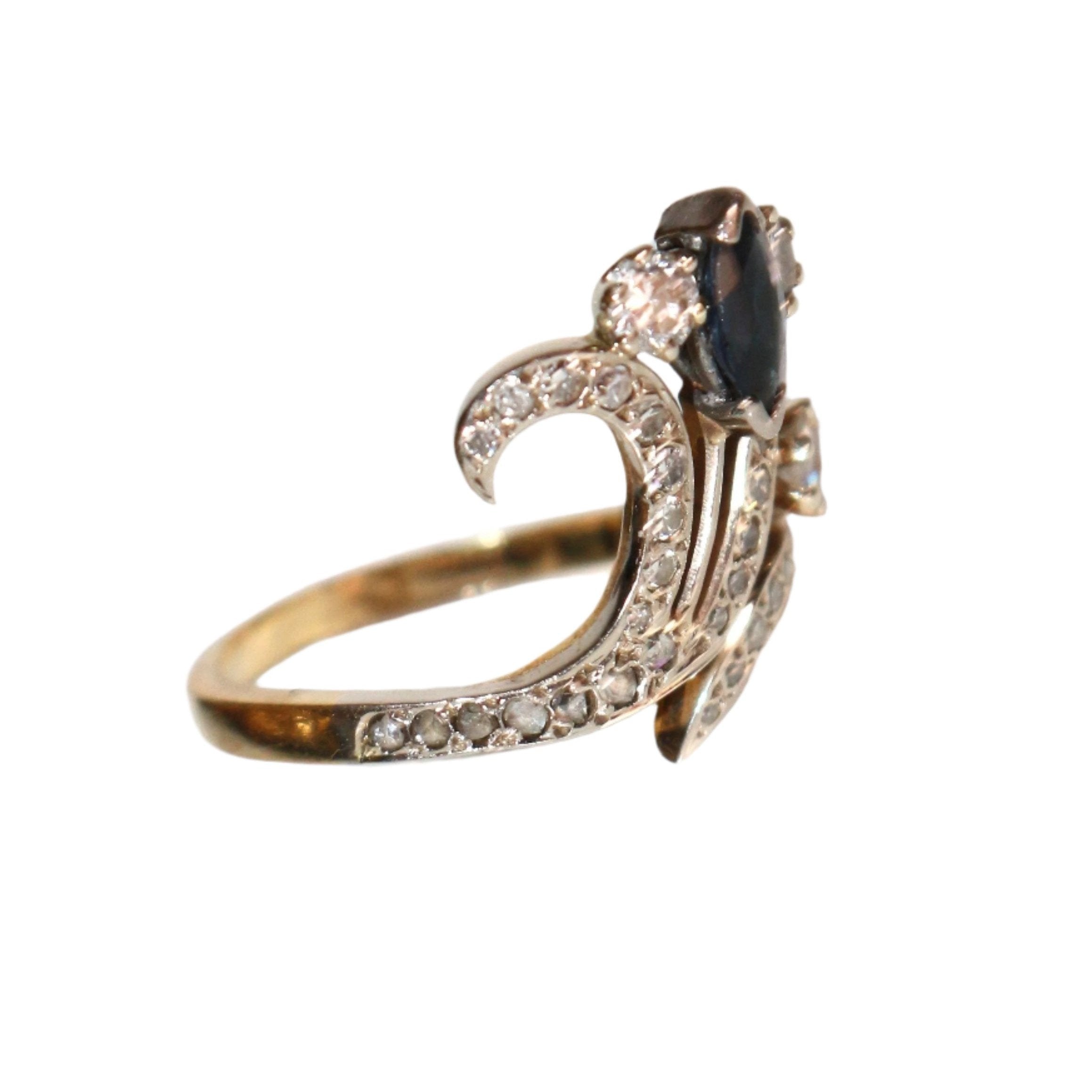 Bague Aigrette en or jaune, or blanc, saphir et diamants