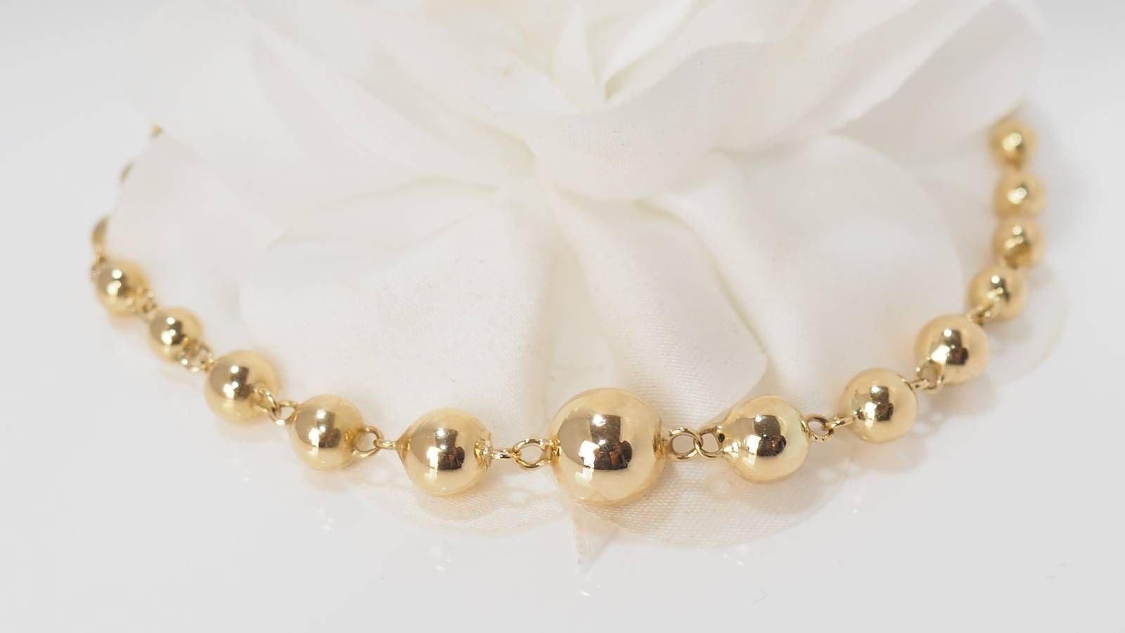 Marseille necklace in yellow gold 