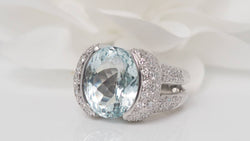 White gold, aquamarine and diamond ring 