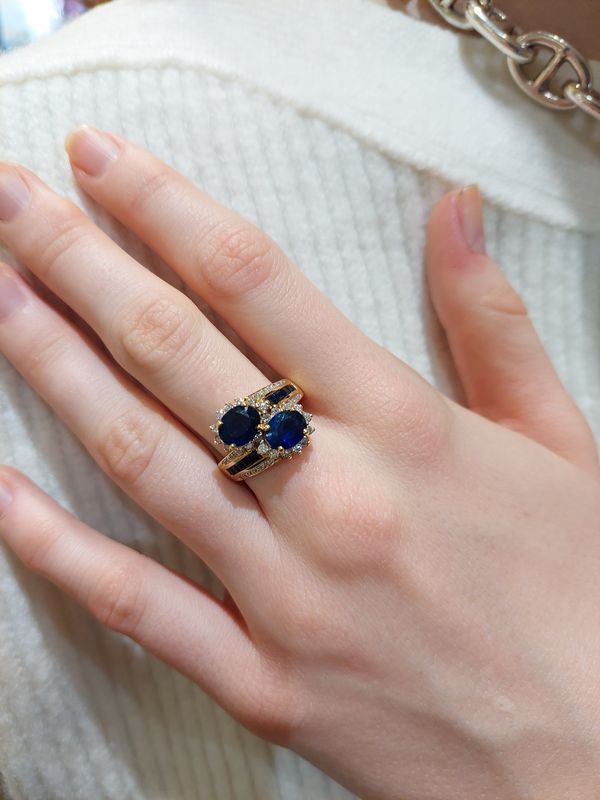 Toi et moi saphirs et diamants en or jaune