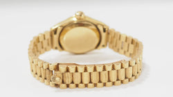 Rolex Lady Oyster Perpetual watch in 18kt yellow gold 