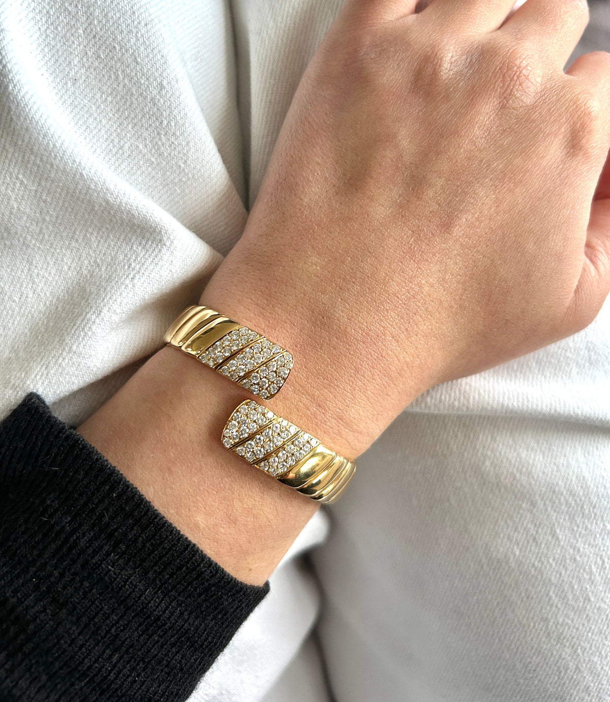 CARTIER bracelet in yellow gold and diamonds