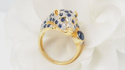 Bague Panthère en or jaune, saphirs et diamants
